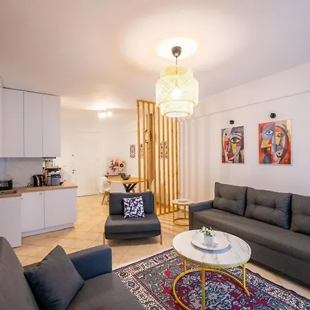 Apartment Arline's Luxury Retreat House Sarande
